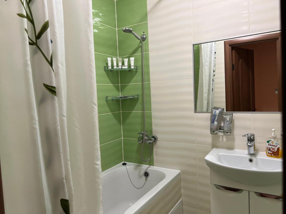 Apartaments Sichovyh Strilciv 68A Ivano-Frankivsk Ngoại thất bức ảnh